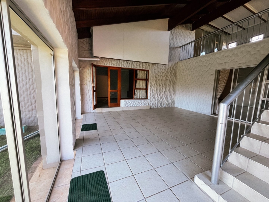 4 Bedroom Property for Sale in Winterhoek Park Eastern Cape